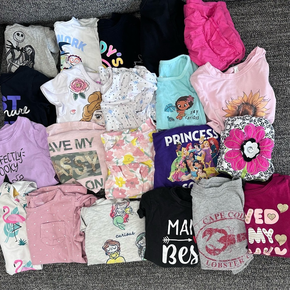 21 4T Shirts 👚